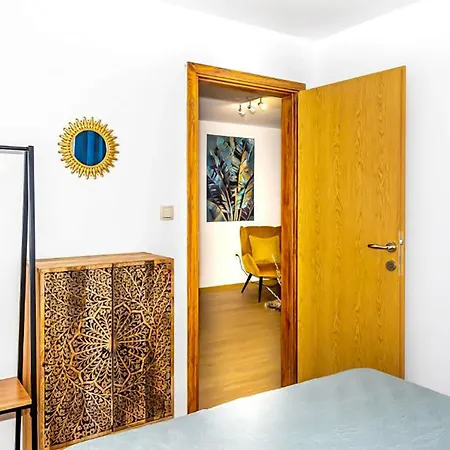 2 Bedroom Awesome Home In Desne * Desne